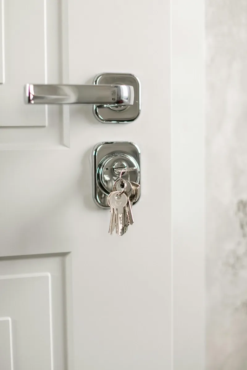 Serrure connectée Airbnb : simplifiez la gestion de votre location